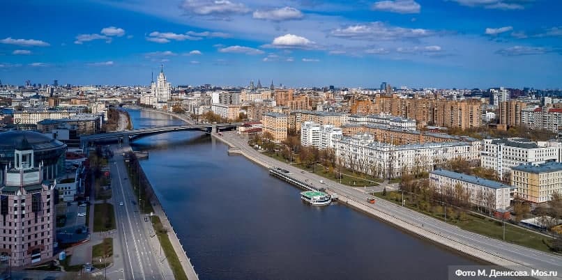 Организаторам концерта рэпера L’One в  Москве грозит крупный штраф за нарушение антиковидных мер