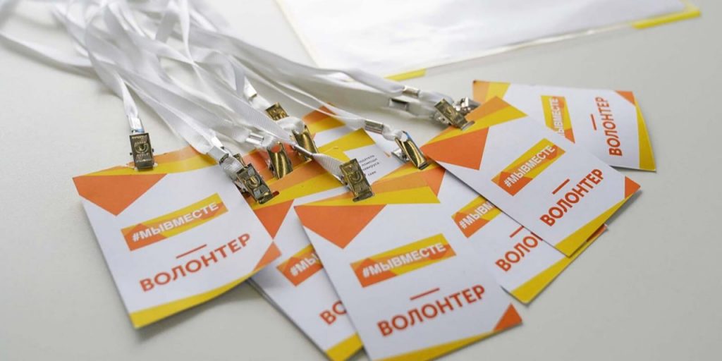 Работе столичного центра отбора на военную службу по контракту помогают волонтеры