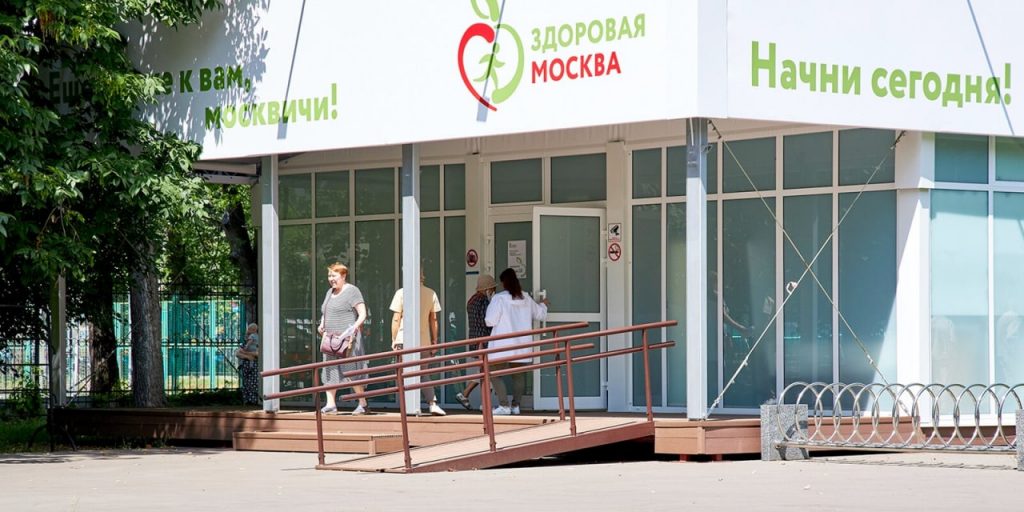 Собянин: В павильонах «Здоровая Москва» за месяц приняли около 70 тыс пациентов